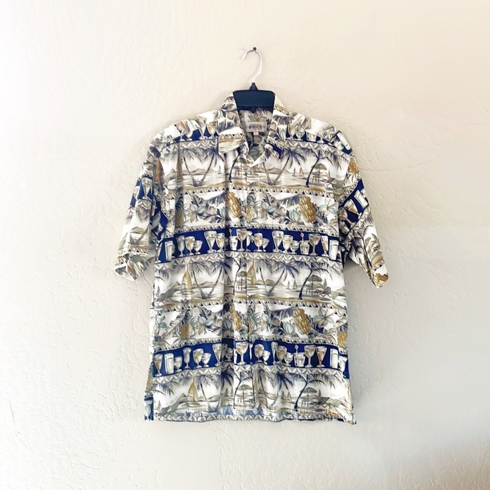 🌿Final Sale Campia Moda Button Up Tropical Island Shirt